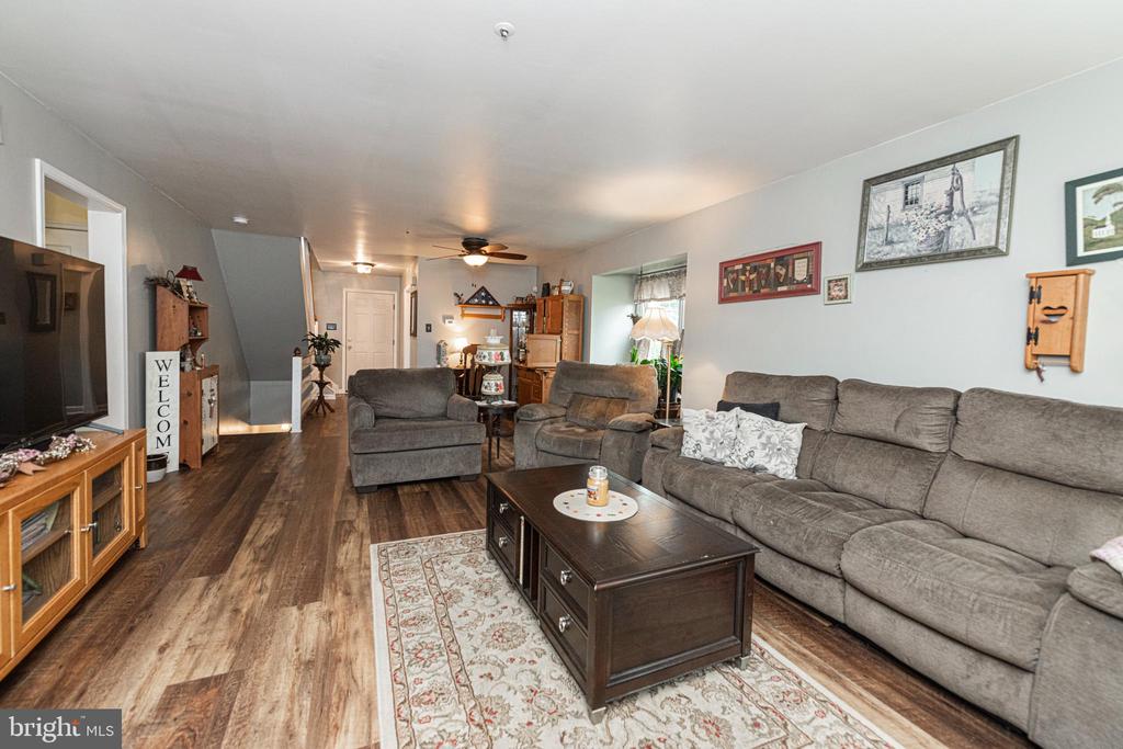1803 MR PECKS PLACE