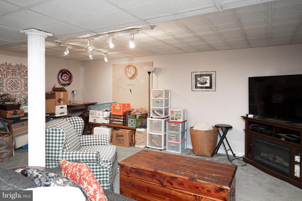 1803 MR PECKS PLACE
