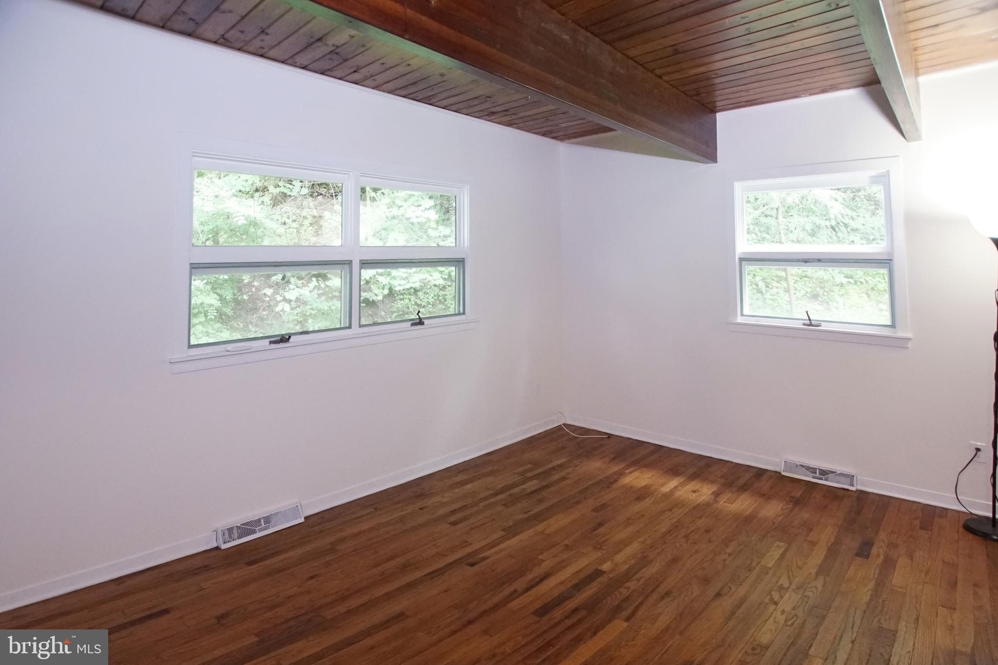 256 W SEVEN STARS ROAD