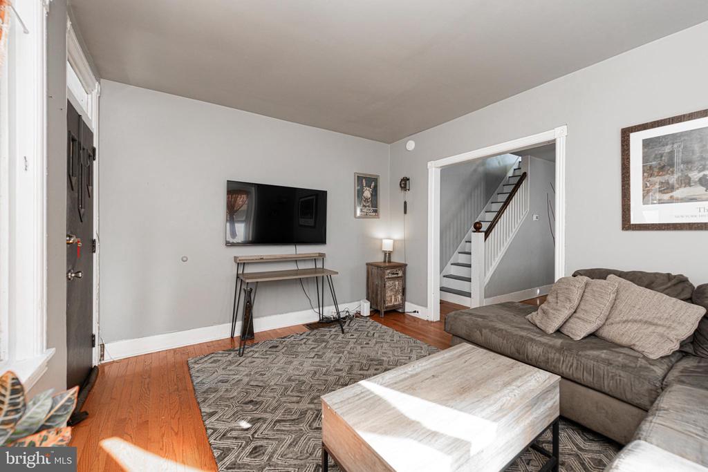 405 FRANKLIN AVENUE
