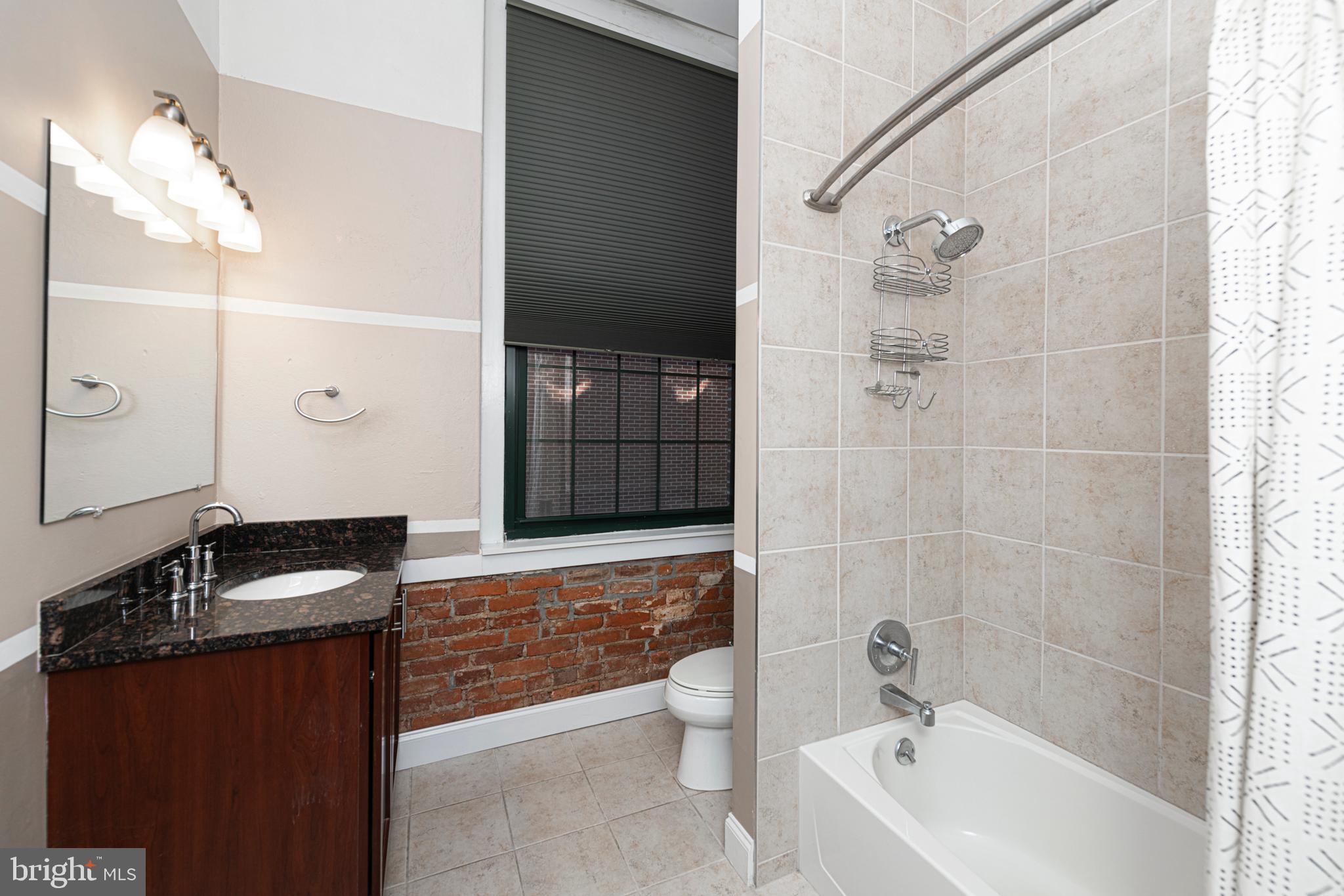 200 LINCOLN AVENUE 128