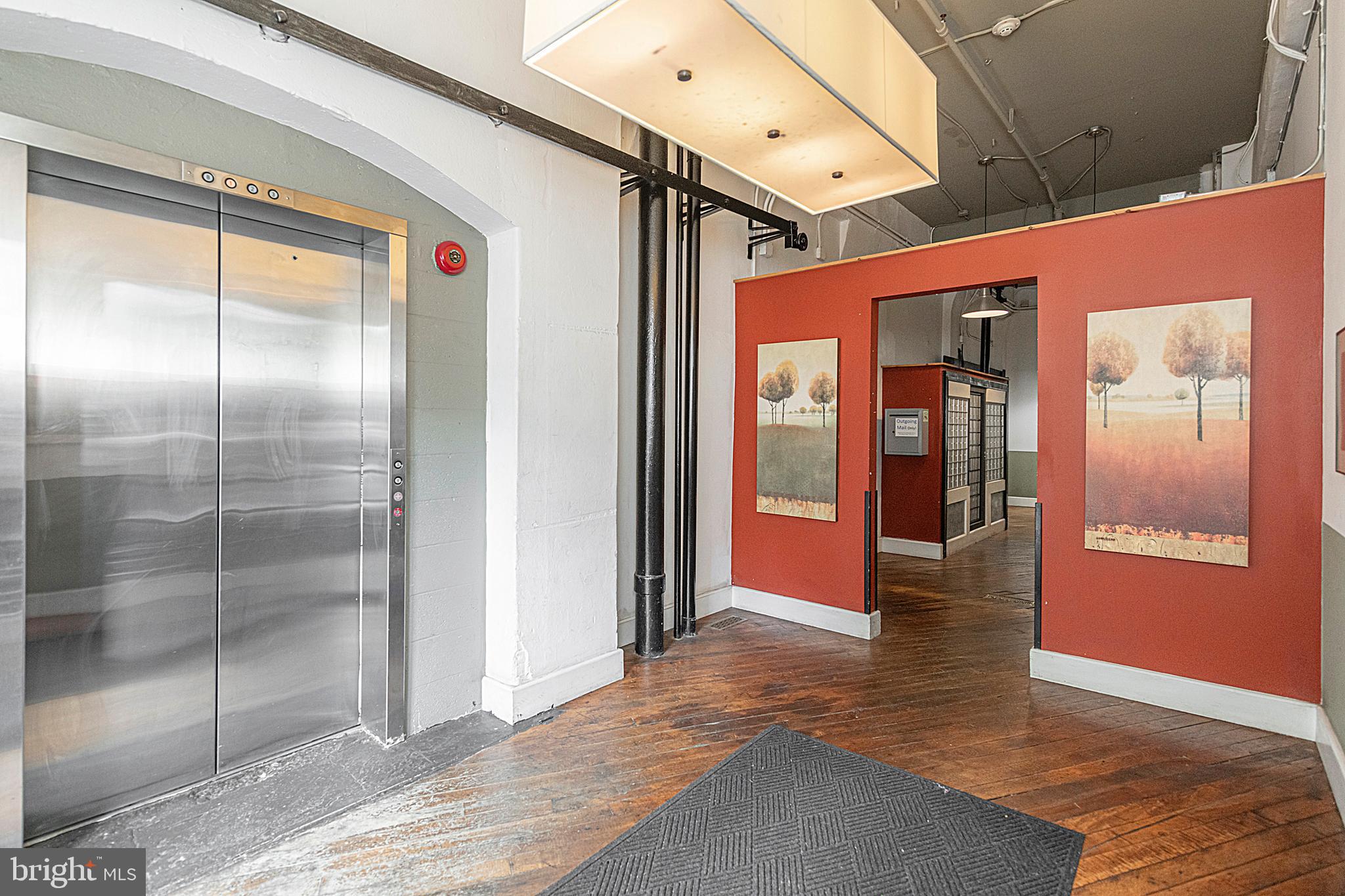 200 LINCOLN AVENUE 128