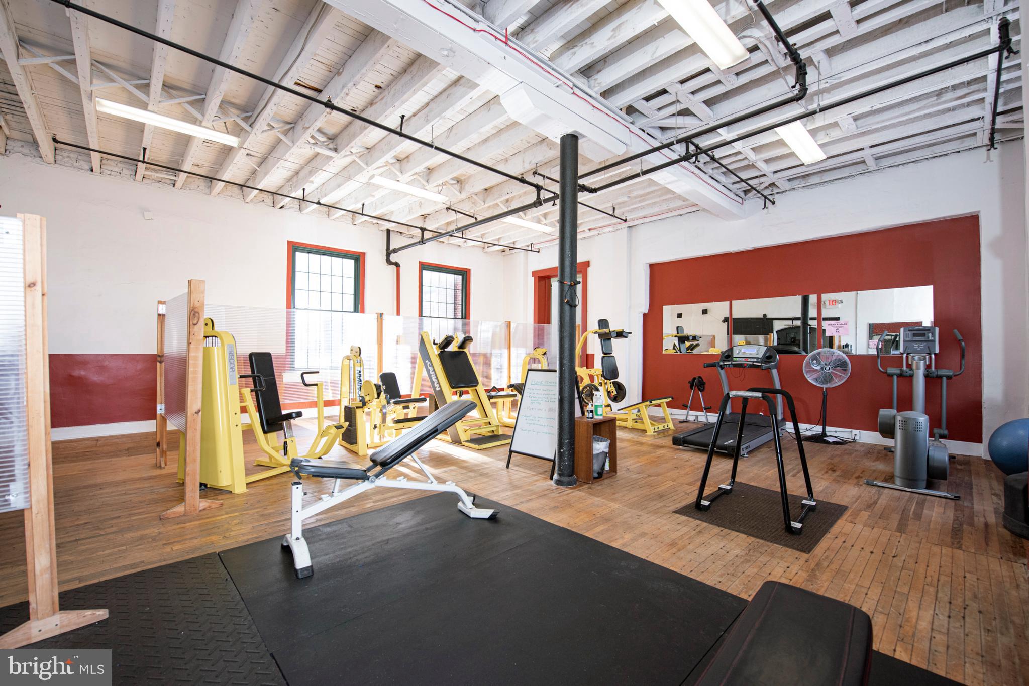 200 LINCOLN AVENUE 128