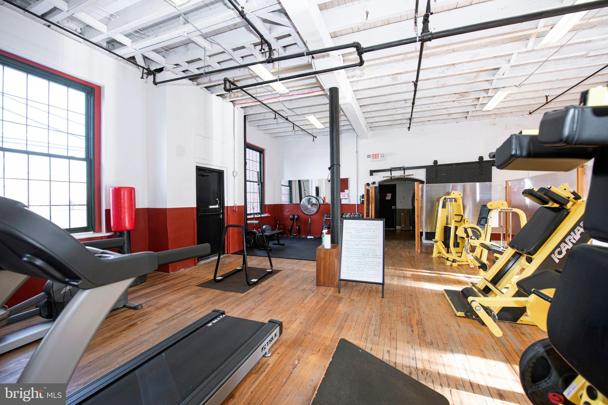 200 LINCOLN AVENUE 128