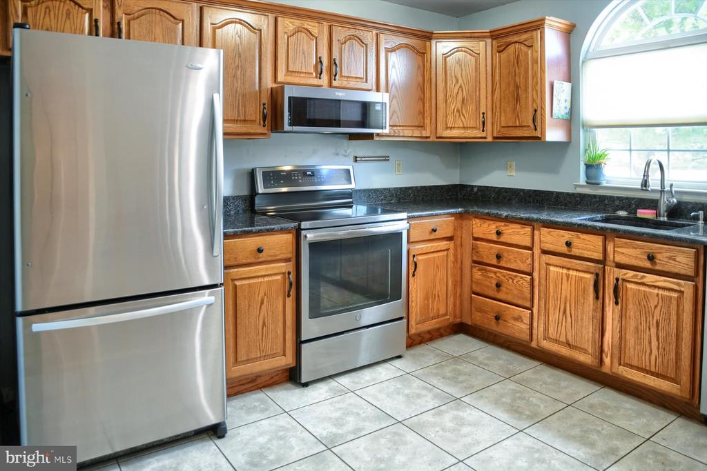 403 CHESTNUT TREE ROAD