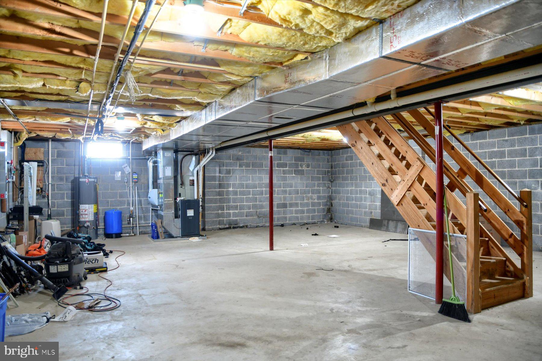 403 CHESTNUT TREE ROAD