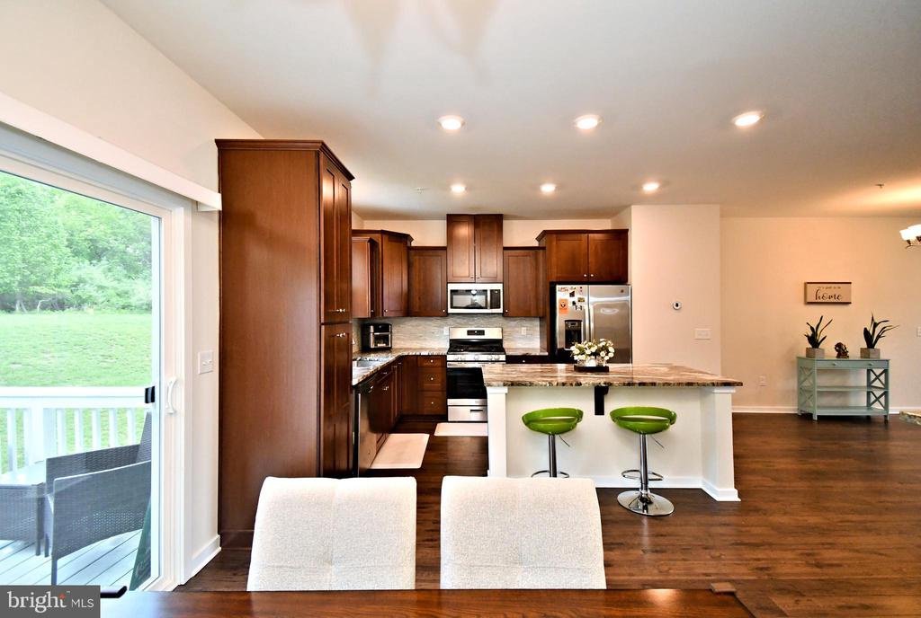 1844 BOULDER DRIVE