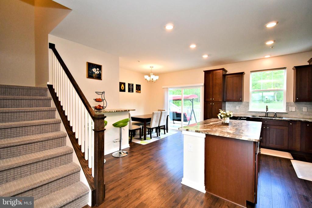 1844 BOULDER DRIVE