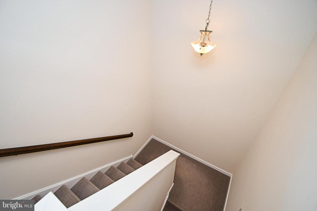 1844 BOULDER DRIVE