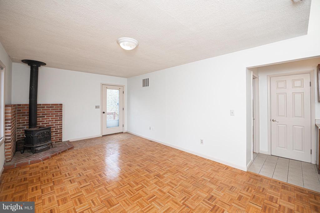 2 EMMETT STREET