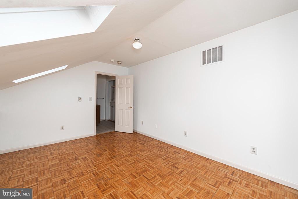 2 EMMETT STREET