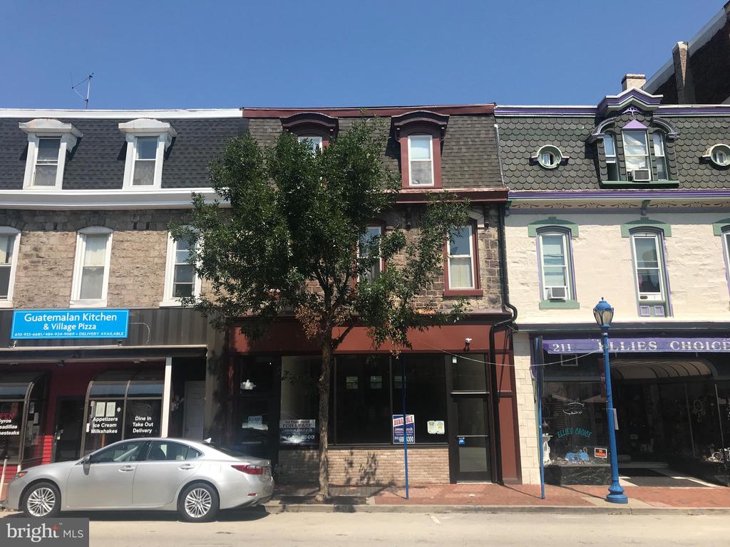 215 BRIDGE STREET C