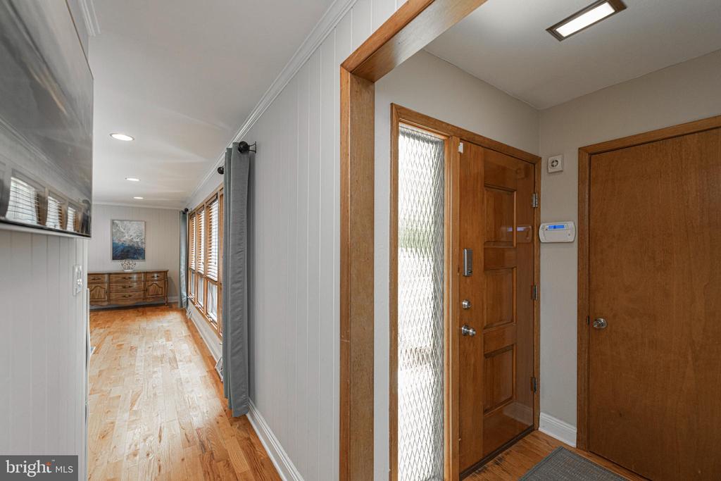 75 RUSSELL ROAD N
