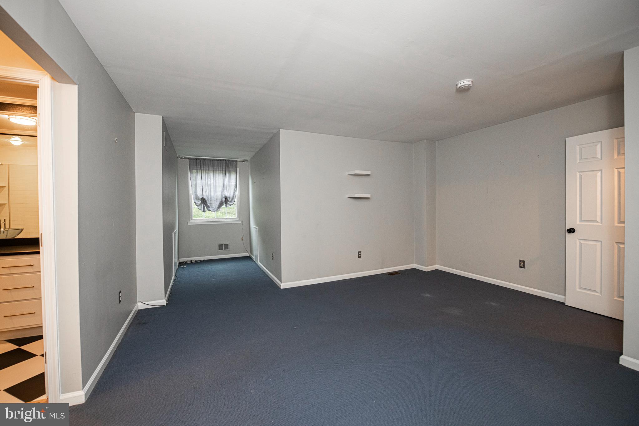 973 ROUNDHOUSE COURT