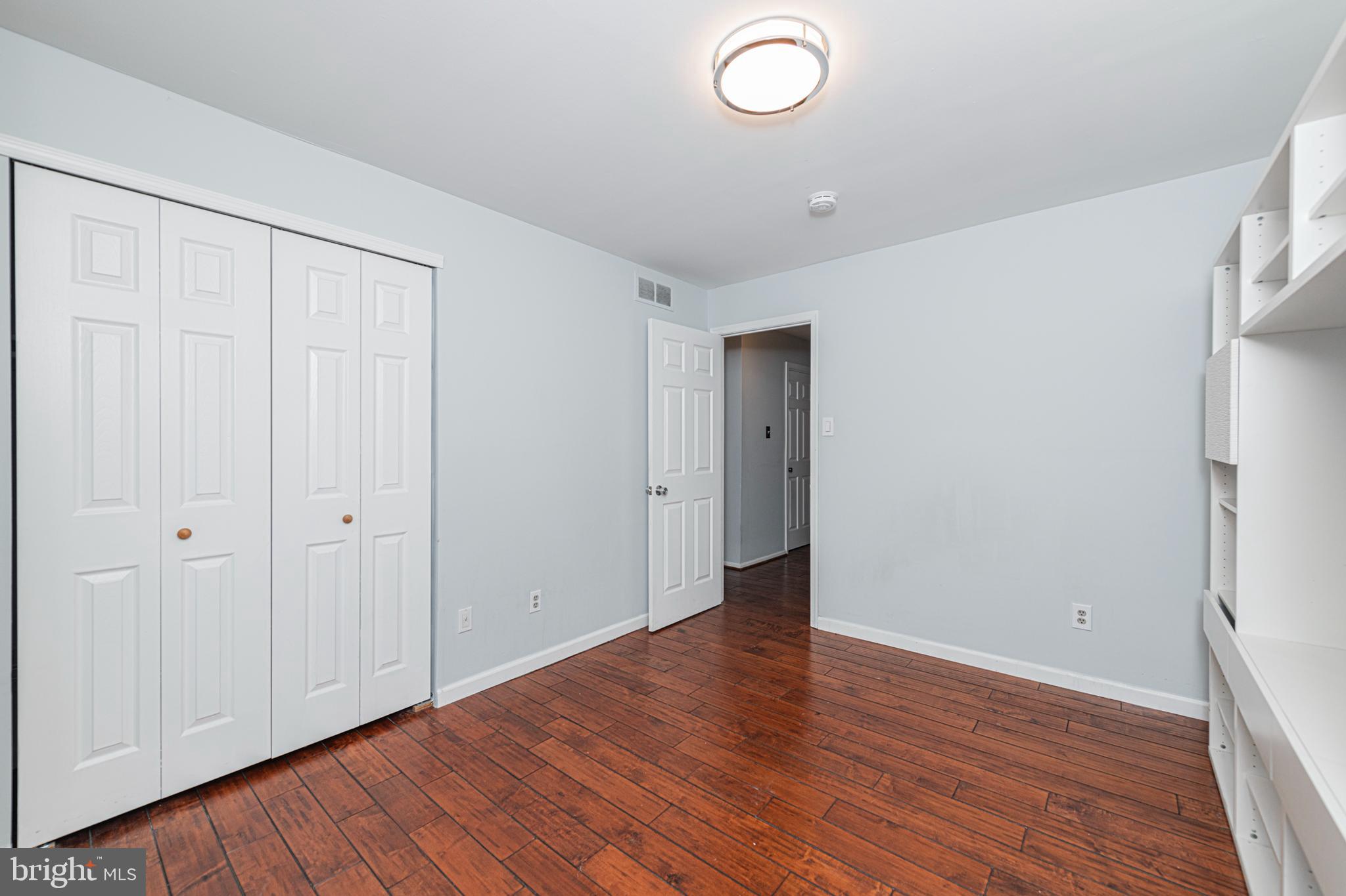 973 ROUNDHOUSE COURT