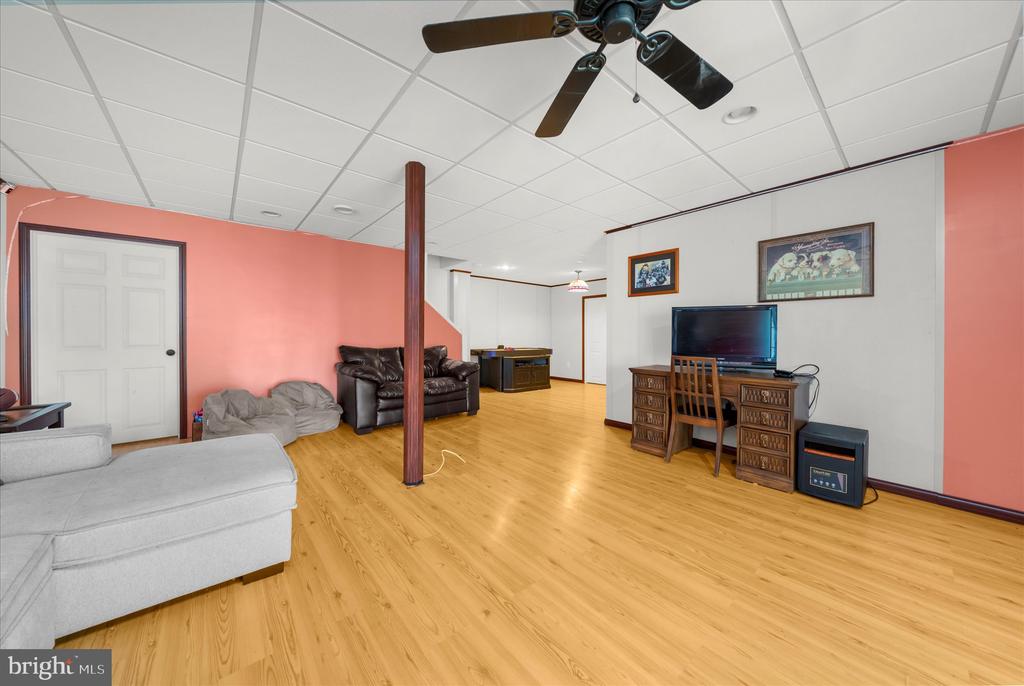 802 BAUMAN CIRCLE
