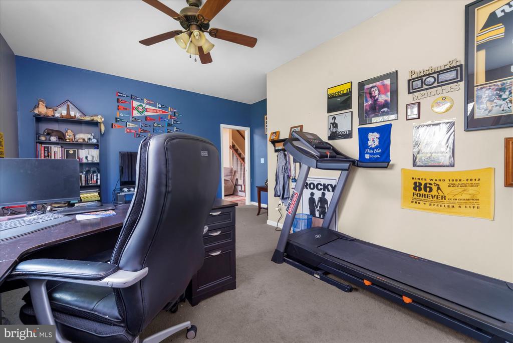 802 BAUMAN CIRCLE