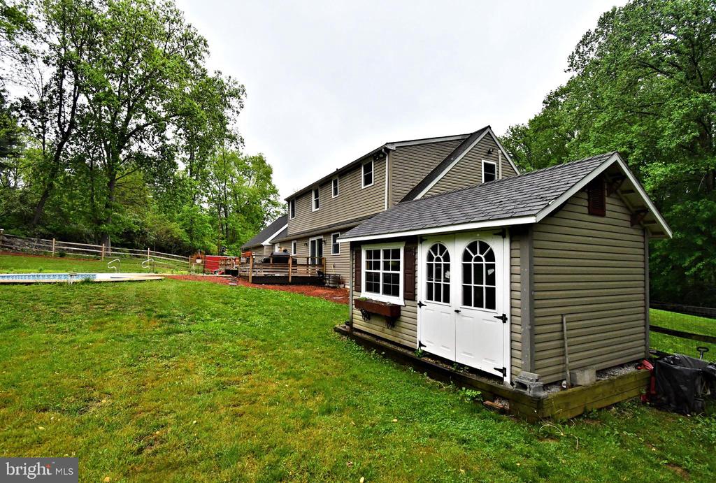 2409 CREEK ROAD