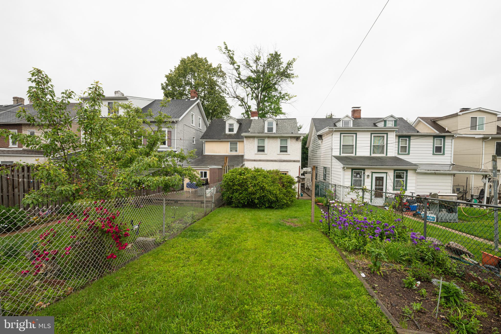 525 VANDERSLICE STREET