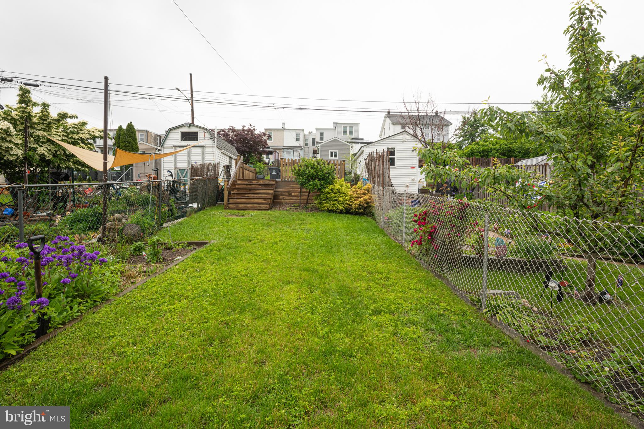 525 VANDERSLICE STREET