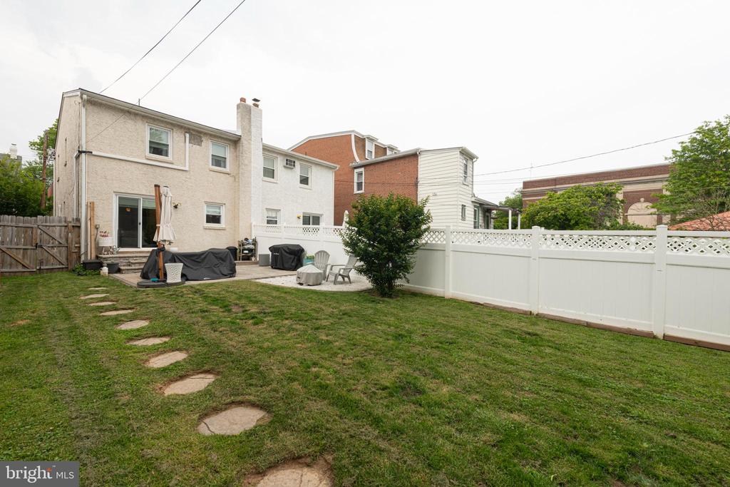356 2ND AVENUE