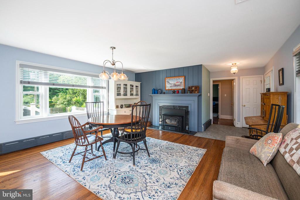 1409 KUTZ DRIVE