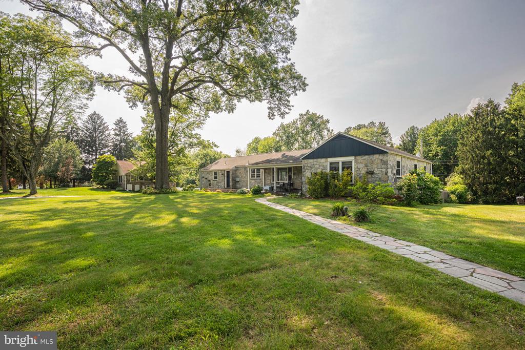 1409 KUTZ DRIVE