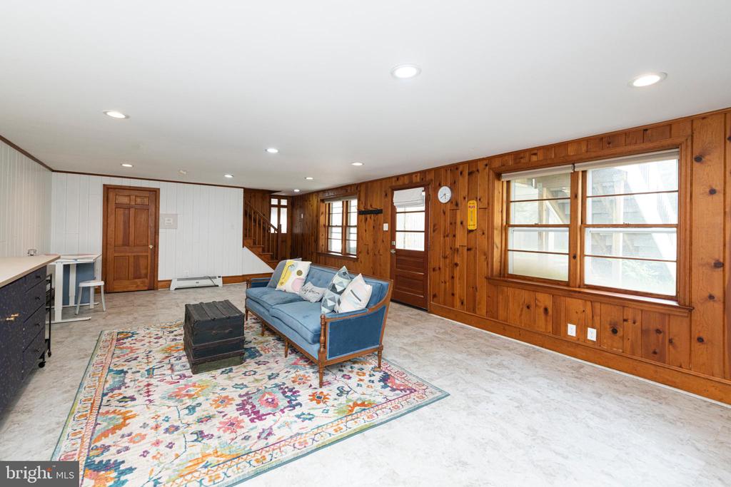 1409 KUTZ DRIVE