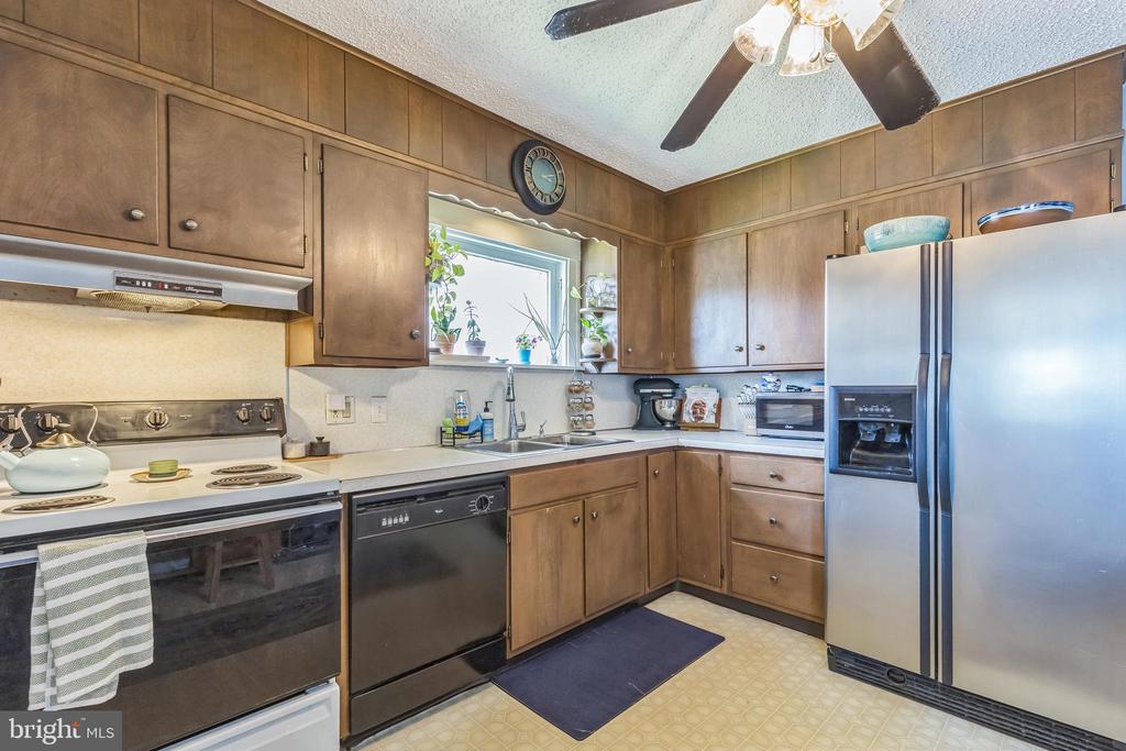 555 NUTT ROAD