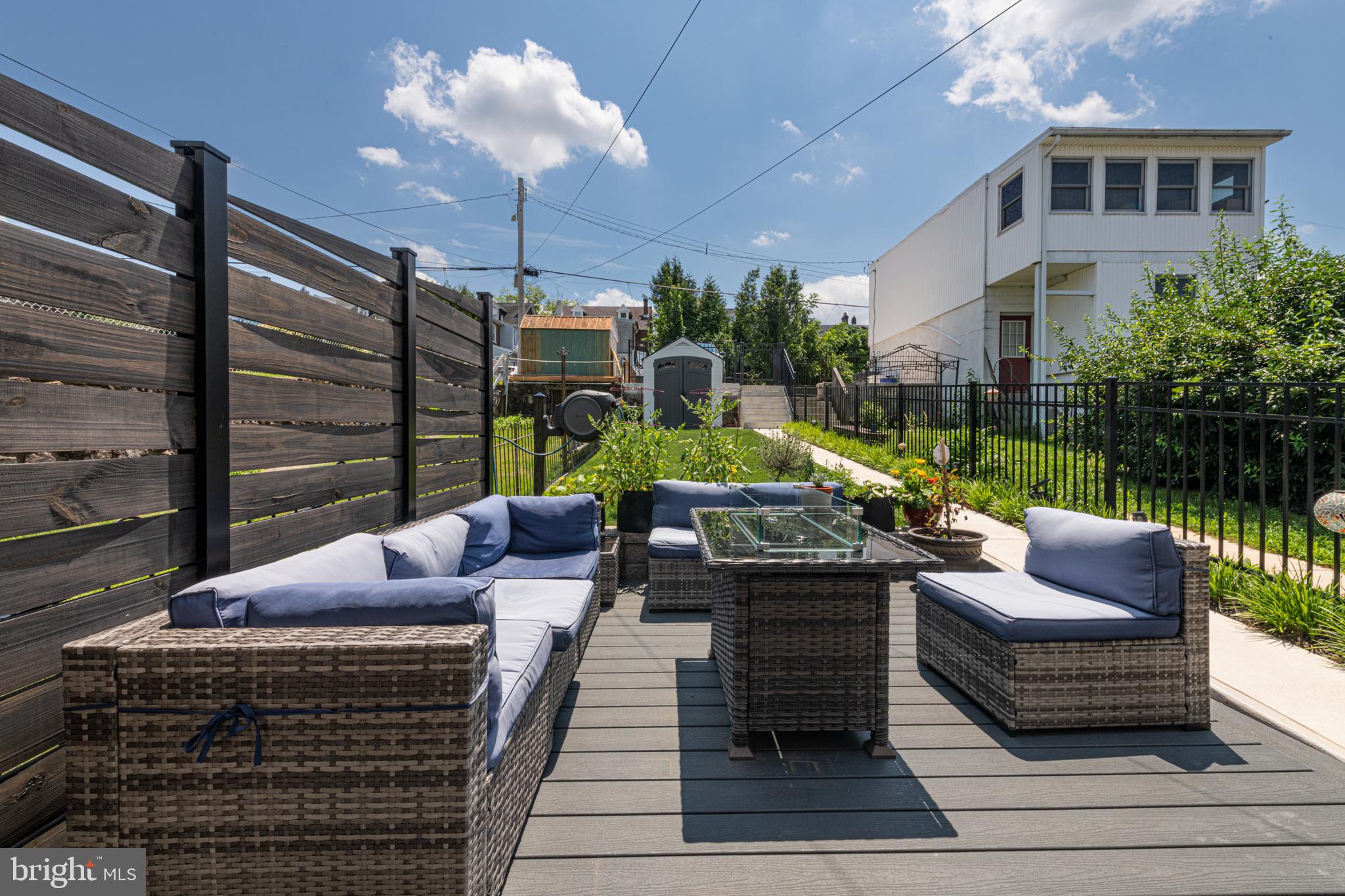 394 WASHINGTON AVENUE