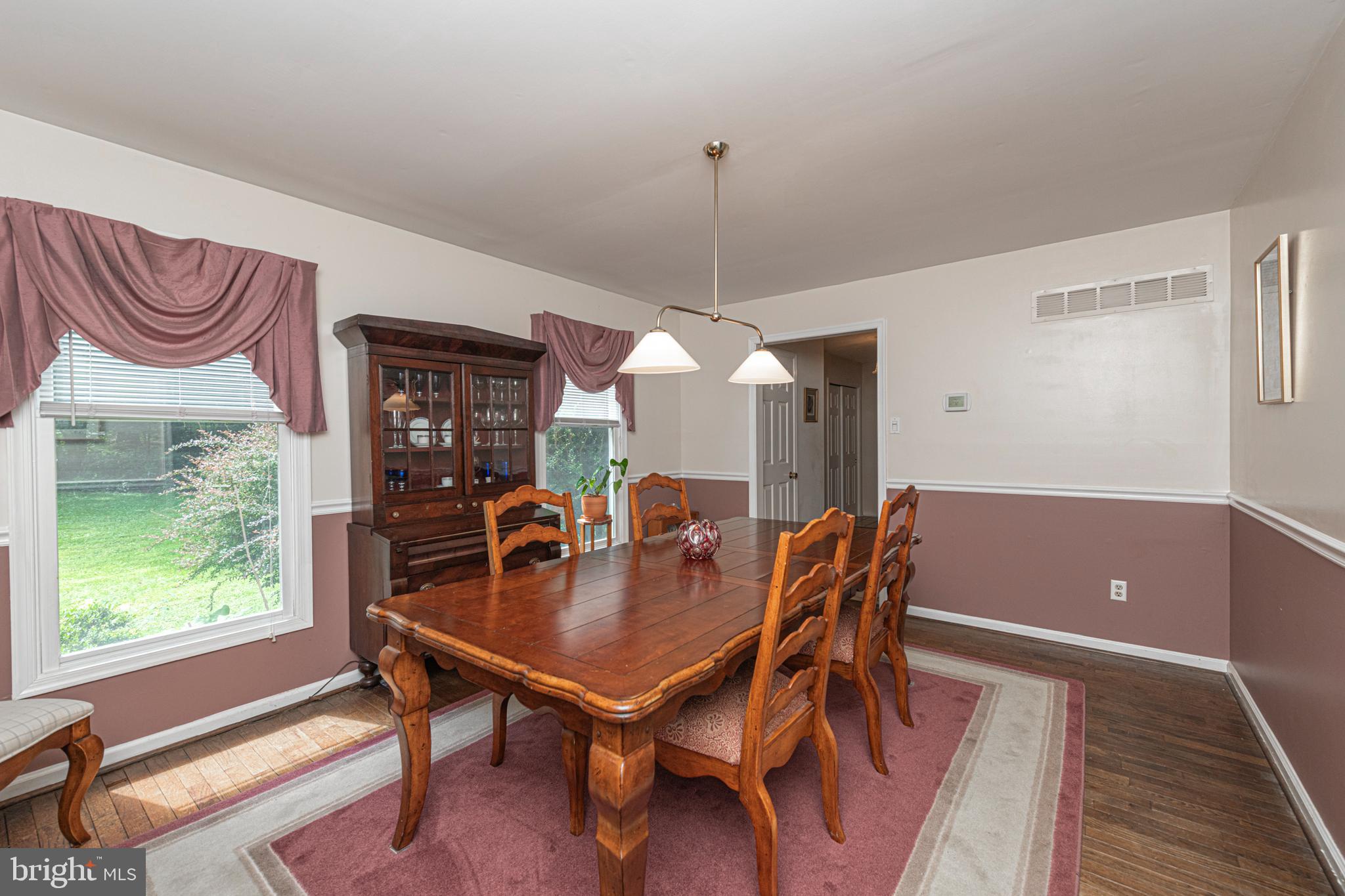 1011 W VALLEY HILL ROAD