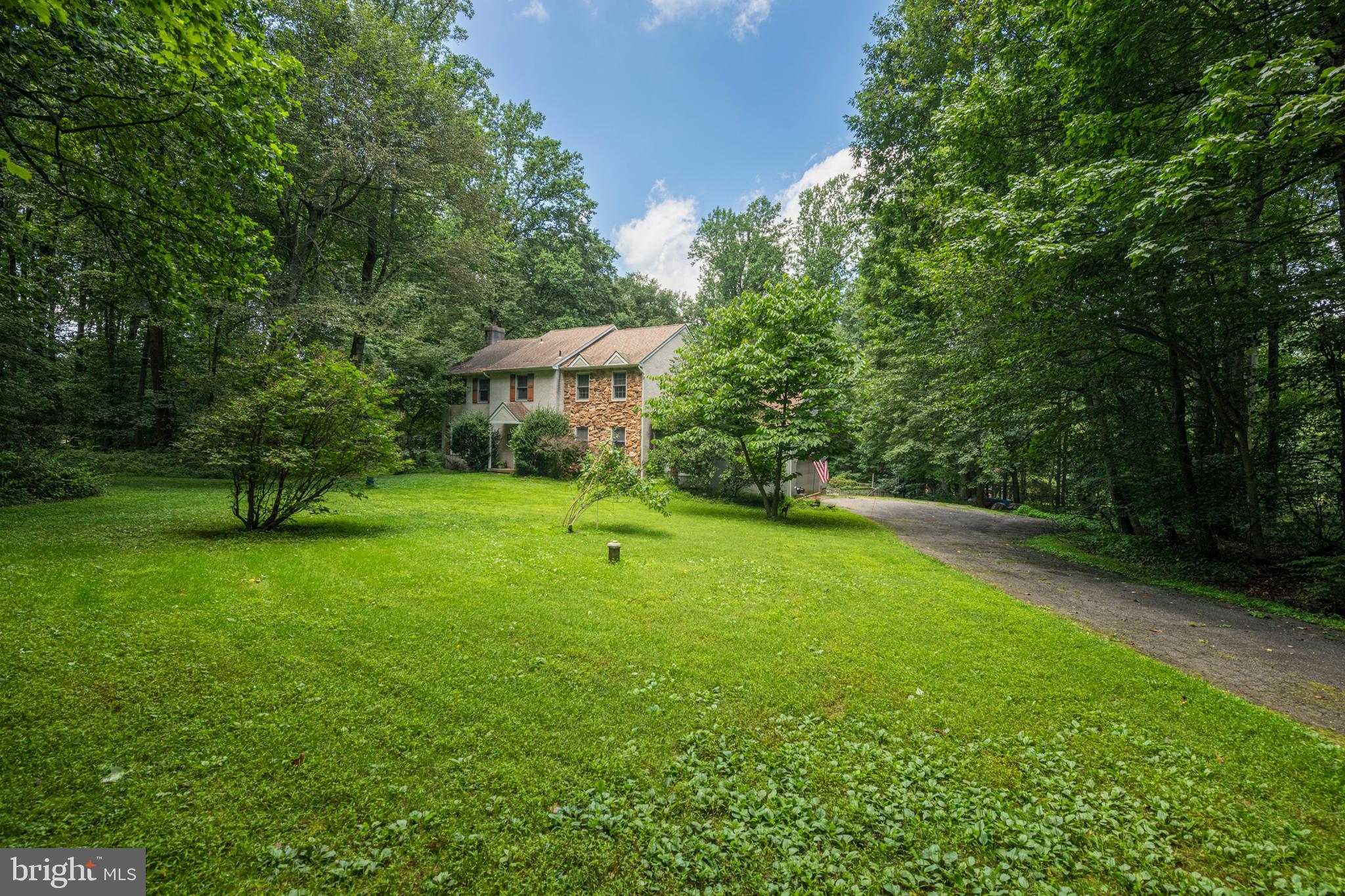 1011 W VALLEY HILL ROAD