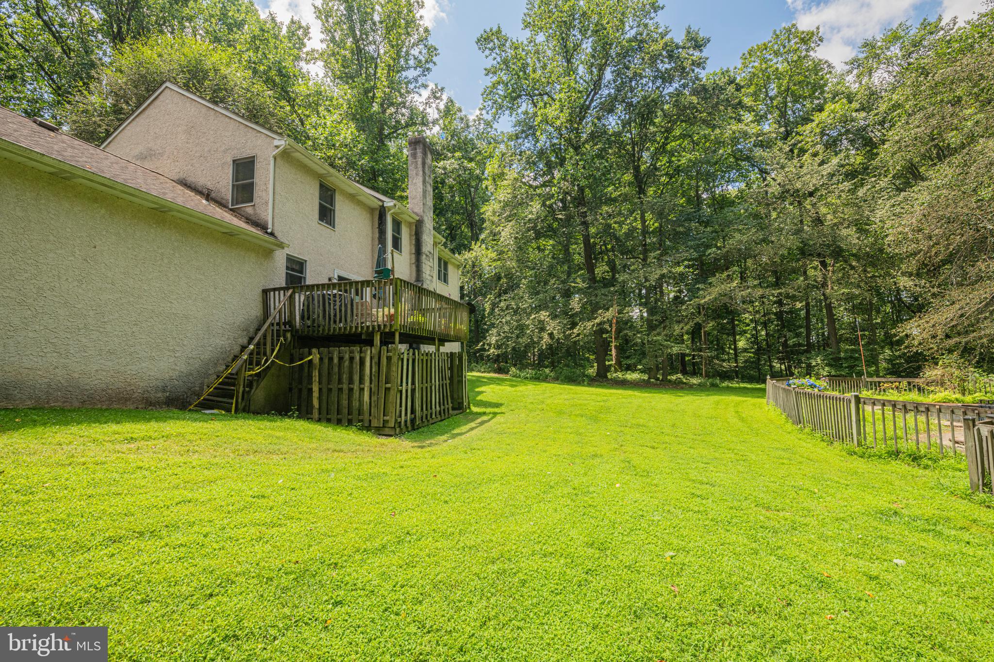 1011 W VALLEY HILL ROAD