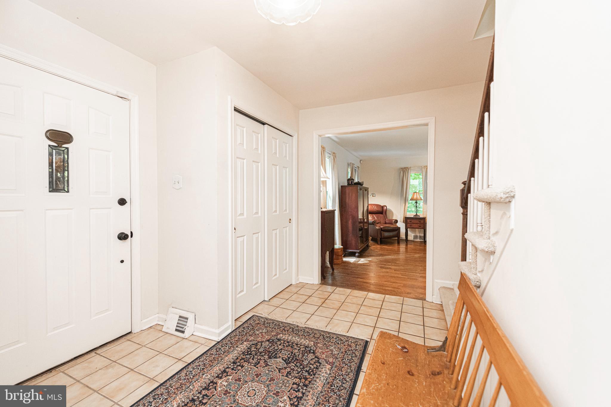 1011 W VALLEY HILL ROAD