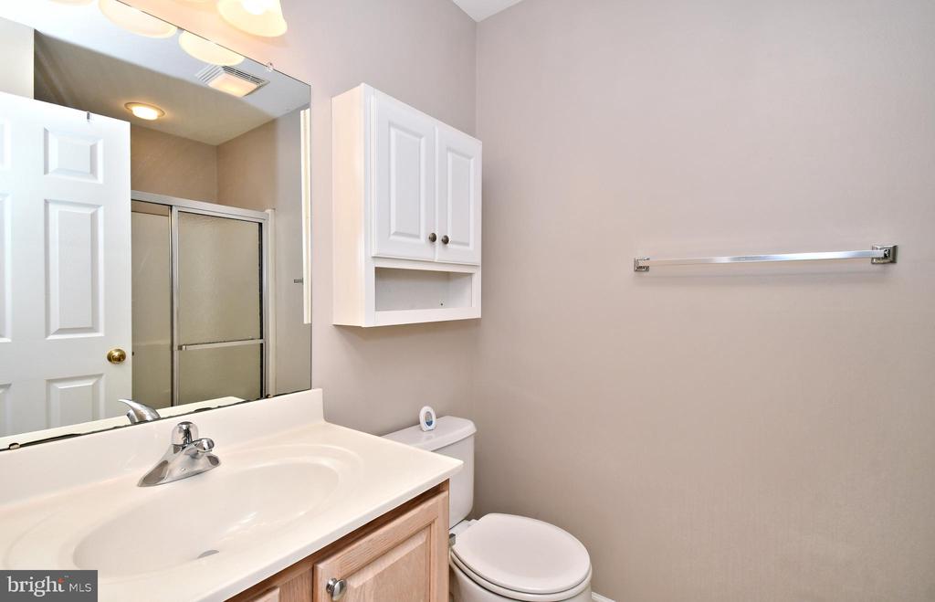 1055 BALLEY DRIVE