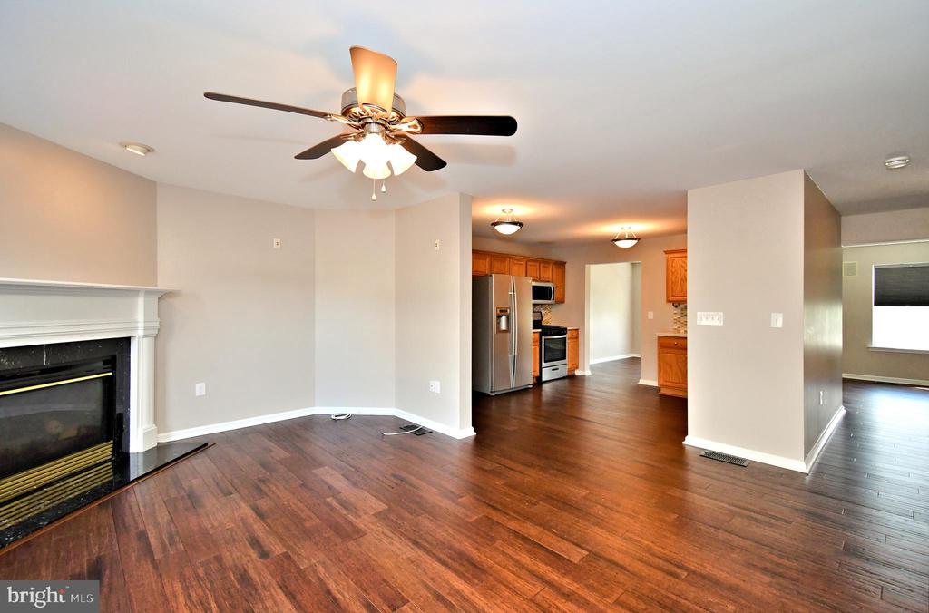 1055 BALLEY DRIVE