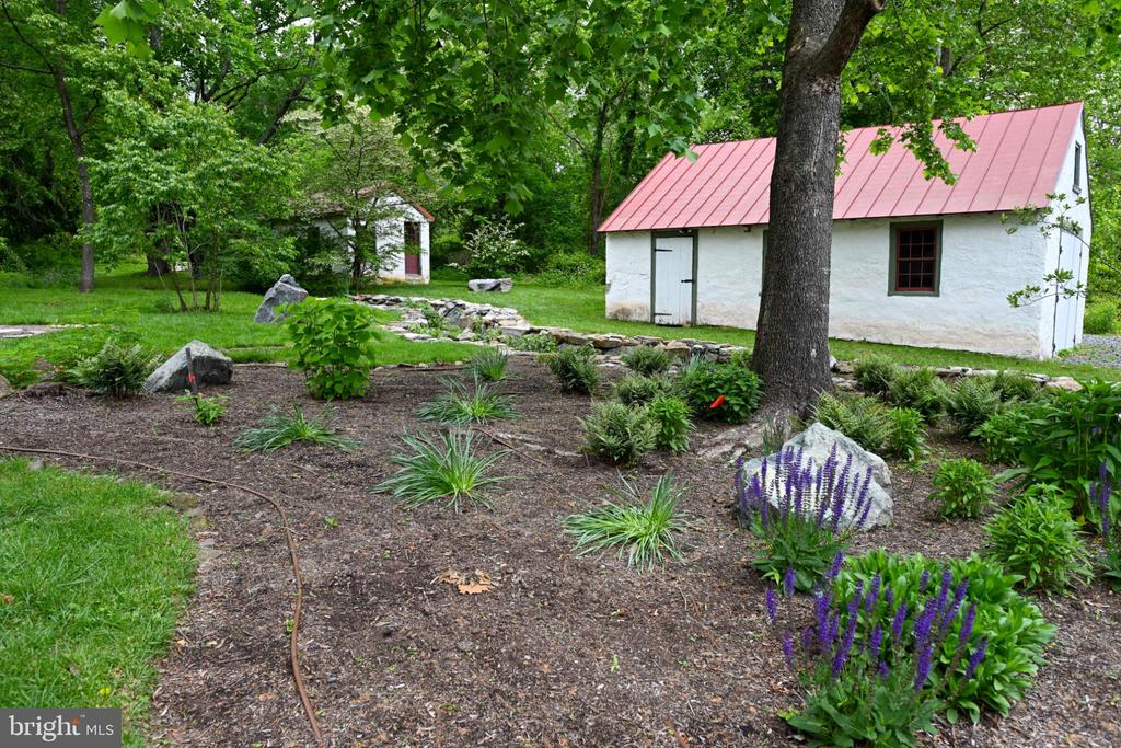 1451 OLD RIDGE ROAD