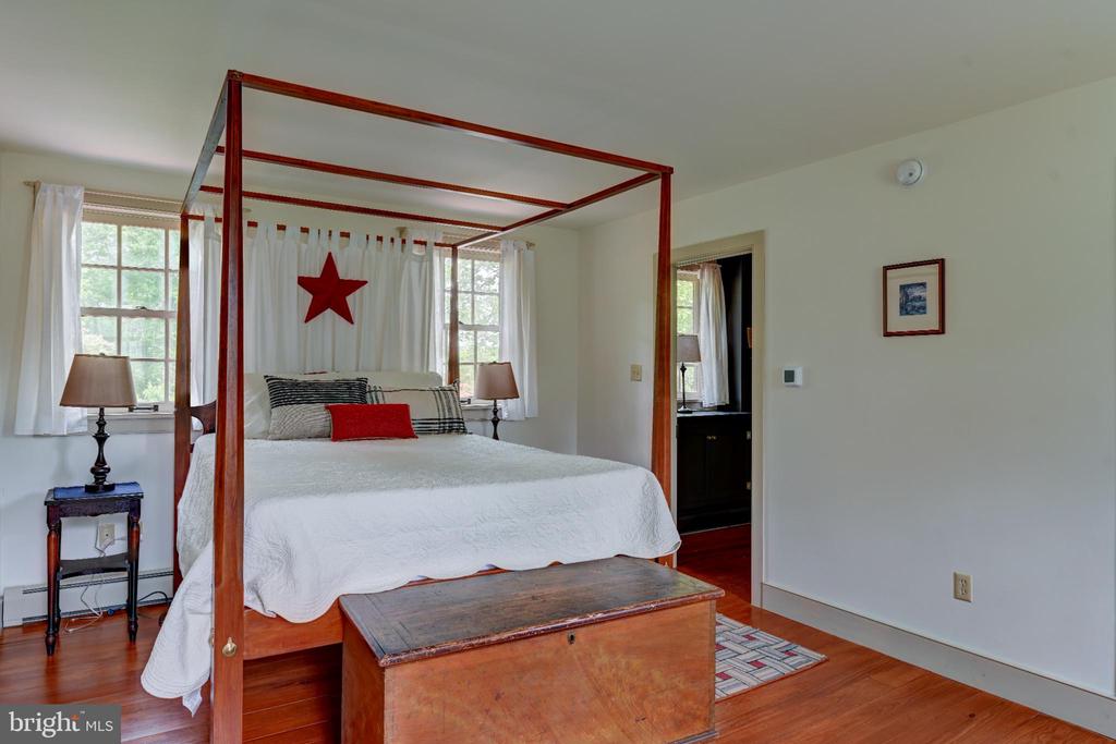 1451 OLD RIDGE ROAD
