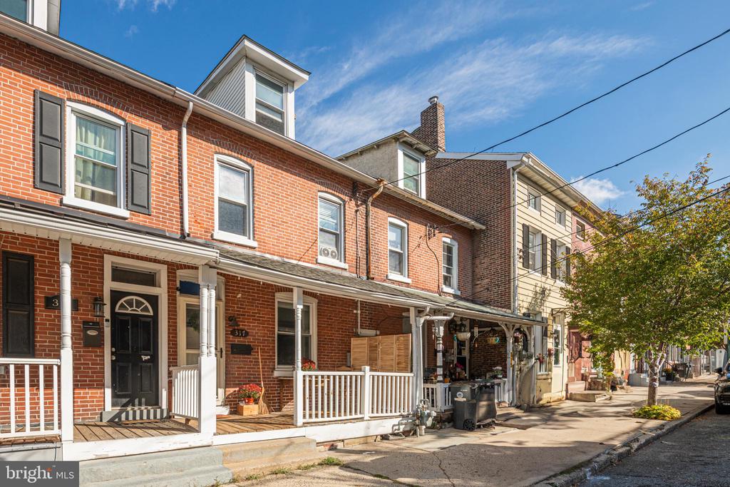 317 HALL STREET