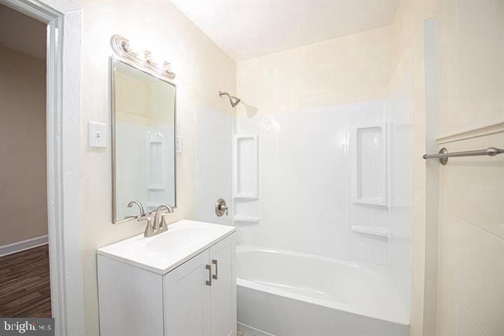 215 BRIDGE STREET UNIT B