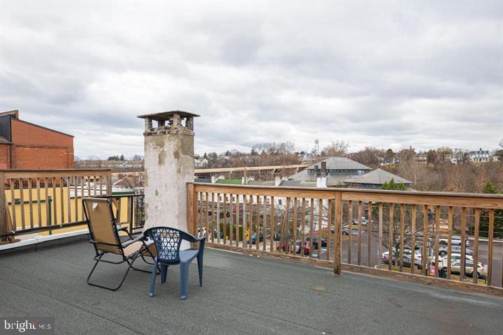 215 BRIDGE STREET UNIT B