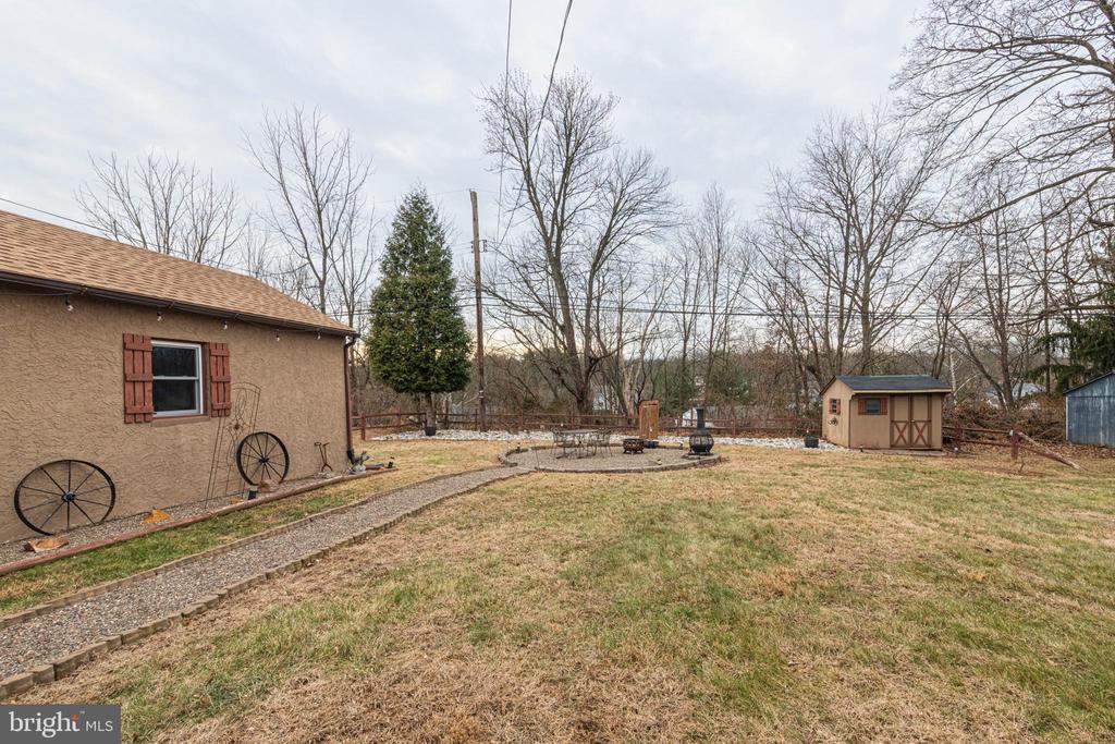 1062 W MEADOWBROOK ROAD