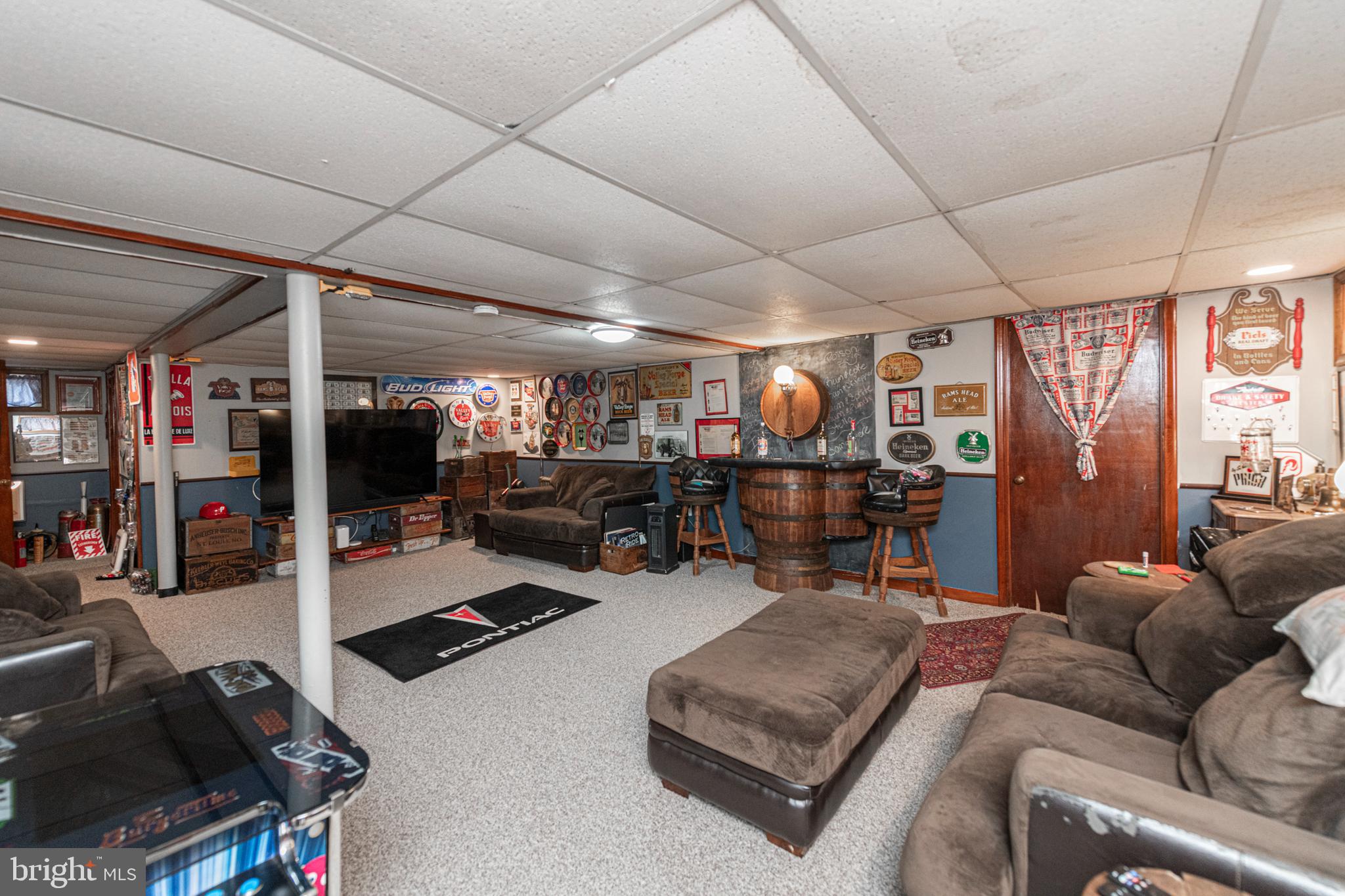 1062 W MEADOWBROOK ROAD