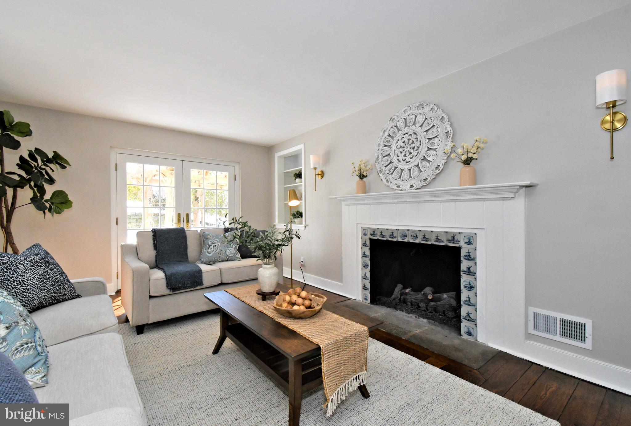 457 SCHOOL HOUSE LANE