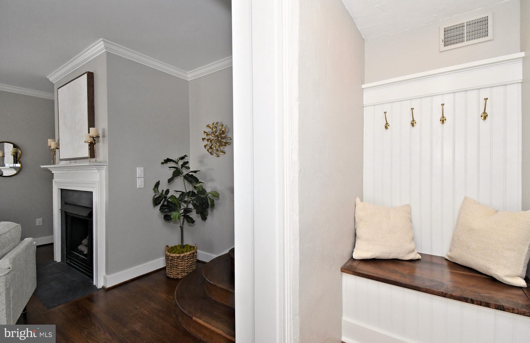 457 SCHOOL HOUSE LANE