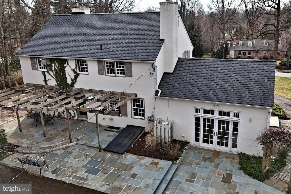 457 SCHOOL HOUSE LANE