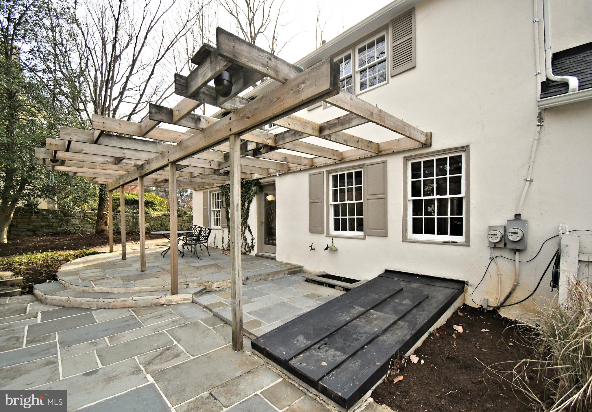 457 SCHOOL HOUSE LANE