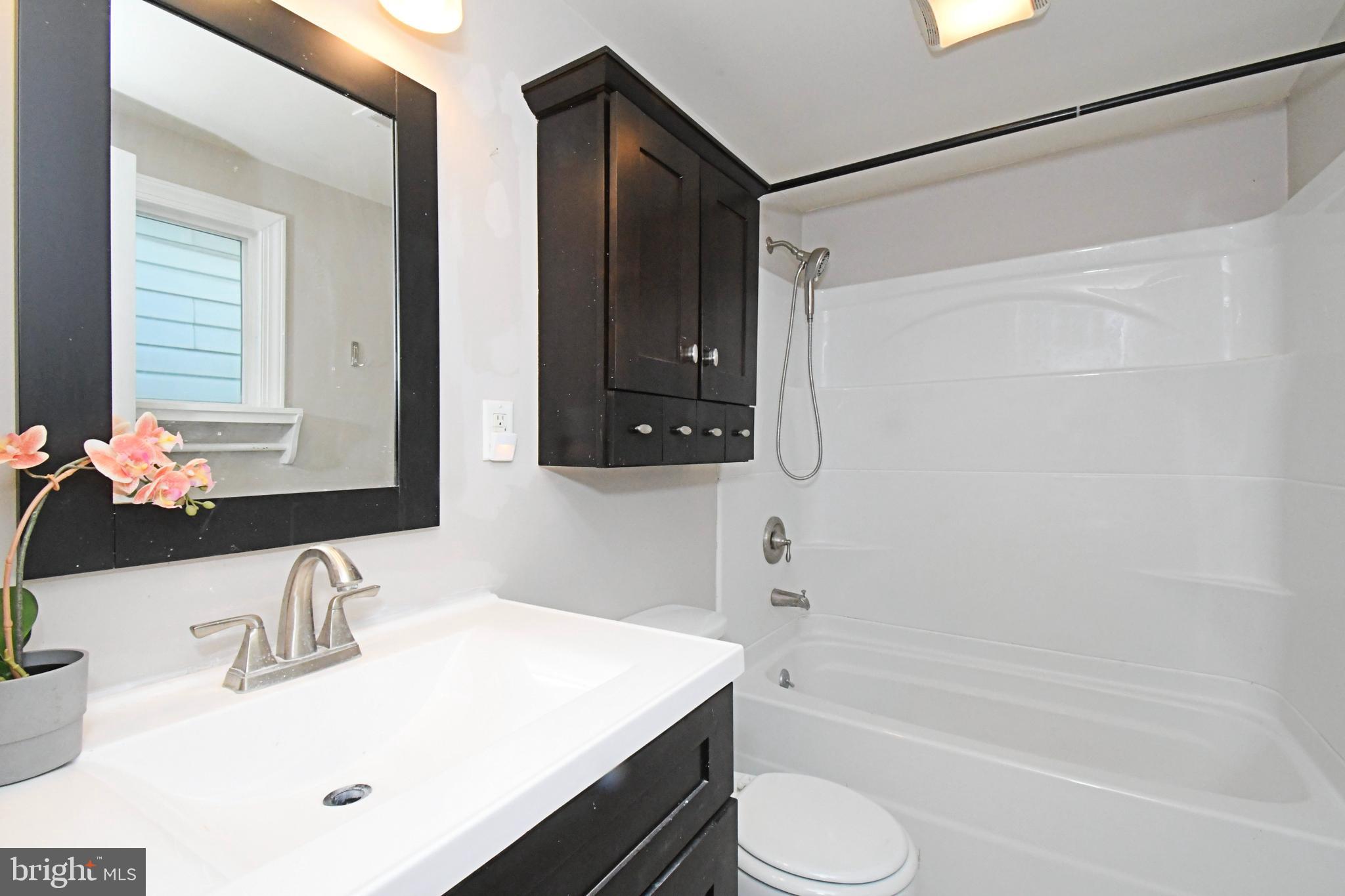 220 SAINT MARYS STREET