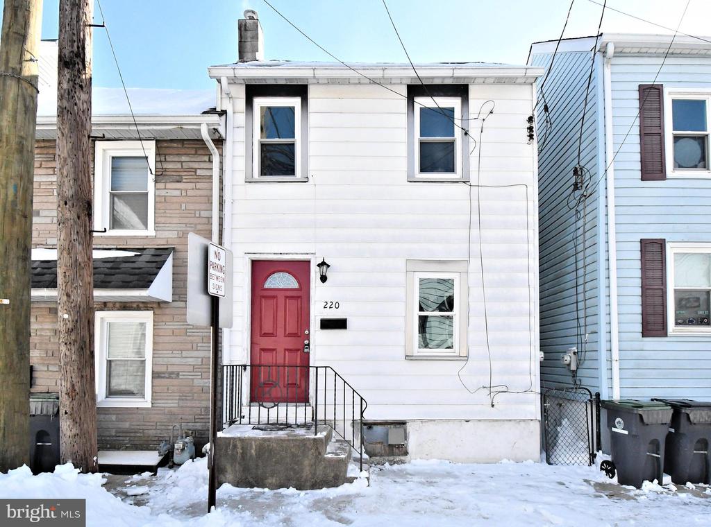 220 SAINT MARYS STREET