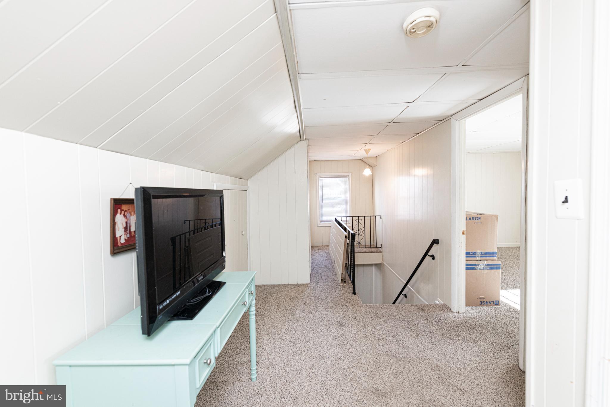 878 VALLEY FORGE ROAD